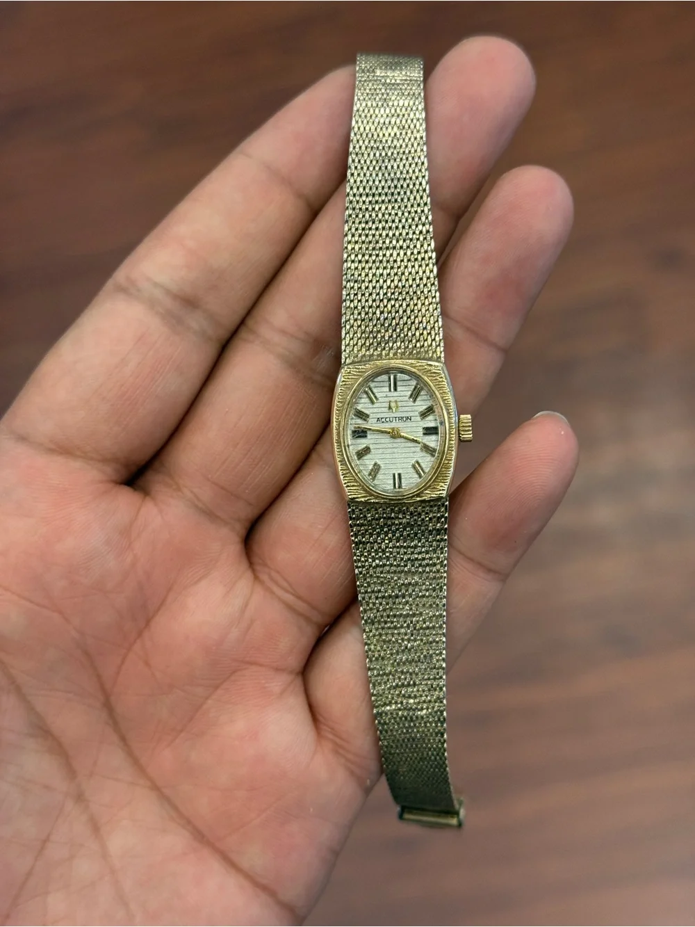 Bulova Accutron  Watch 10KGF N7 Women's  - Classic Mesh Bracelet not working